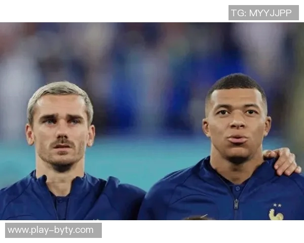 法国客战冰岛首发阵容公布姆巴佩缺阵恩昆库等新星亮相