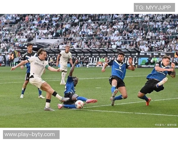 拉齐奥超千万欧报价费伦茨瓦罗斯20岁中场托特接替贡多齐引发关注